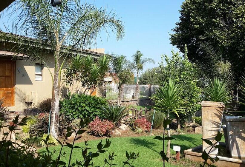 بنسيون Crystal Rose Lodge