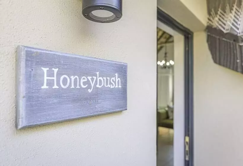 Majatalo Fynbos Golf And Country Estate