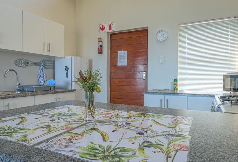 بنسيون Fynbos Golf And Country Estate