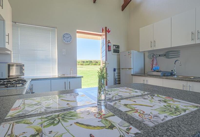 بنسيون Fynbos Golf And Country Estate