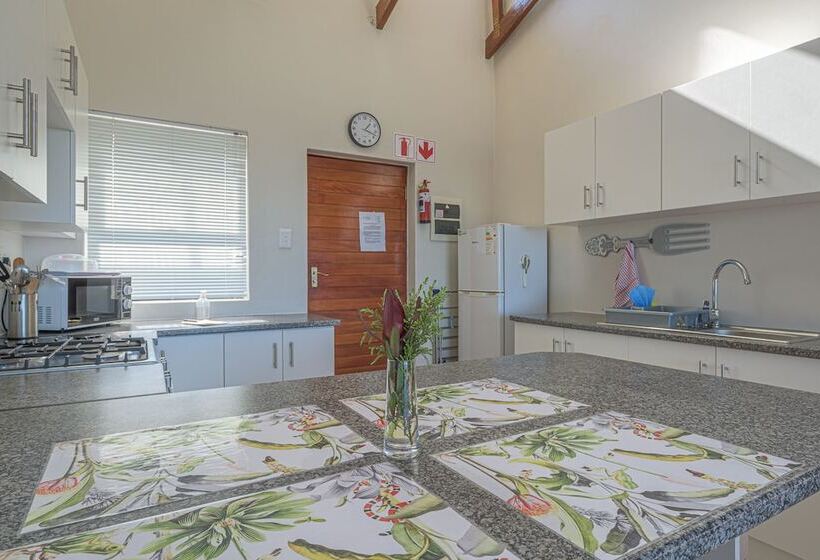 بنسيون Fynbos Golf And Country Estate