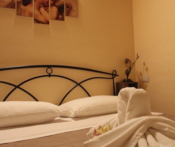 بنسيون La Chiazzolla