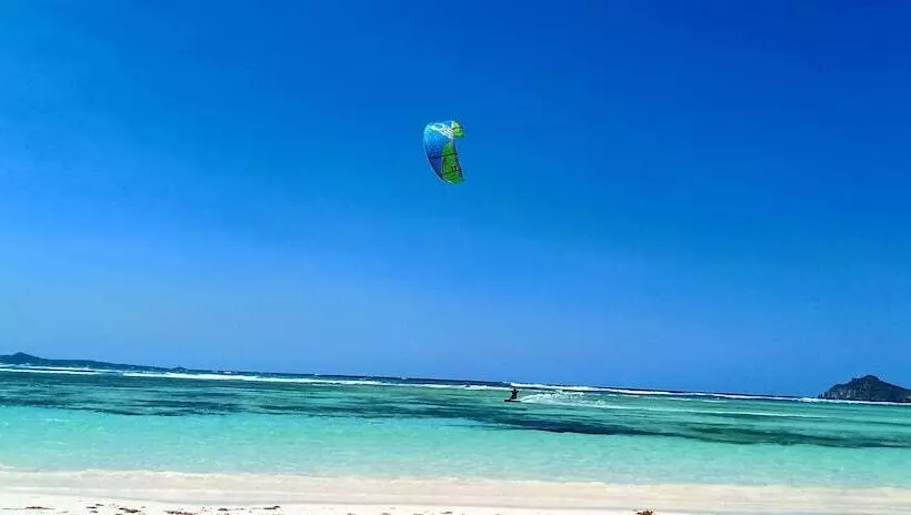 Majatalo Loedi Bungalows Rote