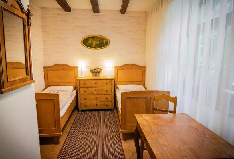 ペンション Penzion Primášé