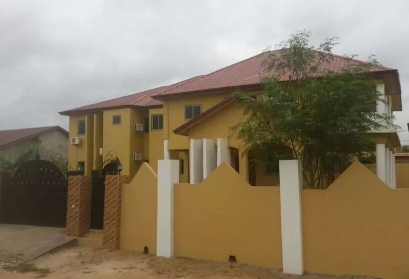 Majatalo Sweetwater Guest House