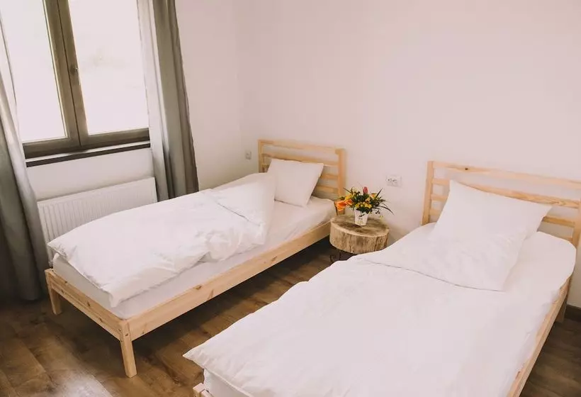 Majatalo Valea Cu Ponei