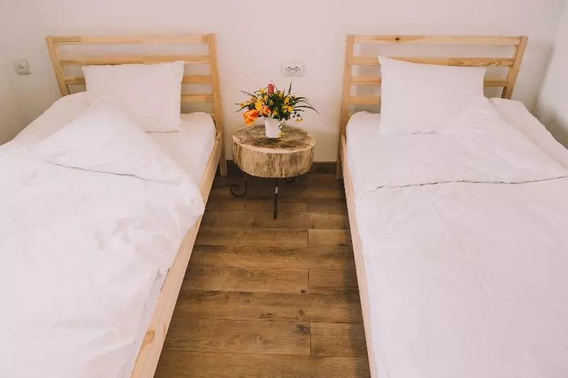 Majatalo Valea Cu Ponei