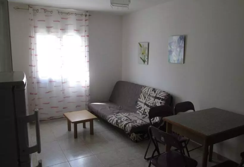 レジデンス Résidence Anna