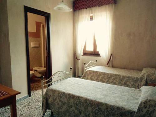 Tenuta Mandia Agriturismo La Tavernola