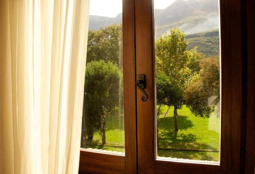 Tenuta Mandia Agriturismo La Tavernola