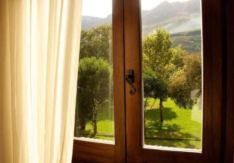 Tenuta Mandia Agriturismo La Tavernola