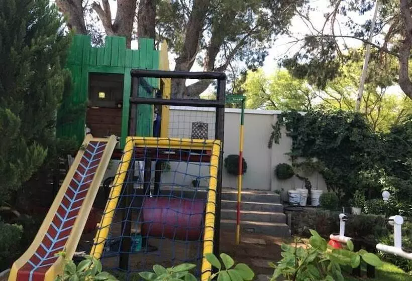 Tri Angle B&b And Wellness Salon