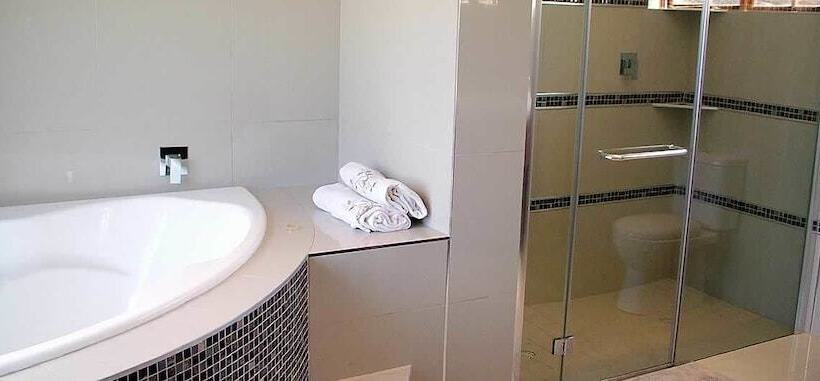 Tri Angle B&b And Wellness Salon