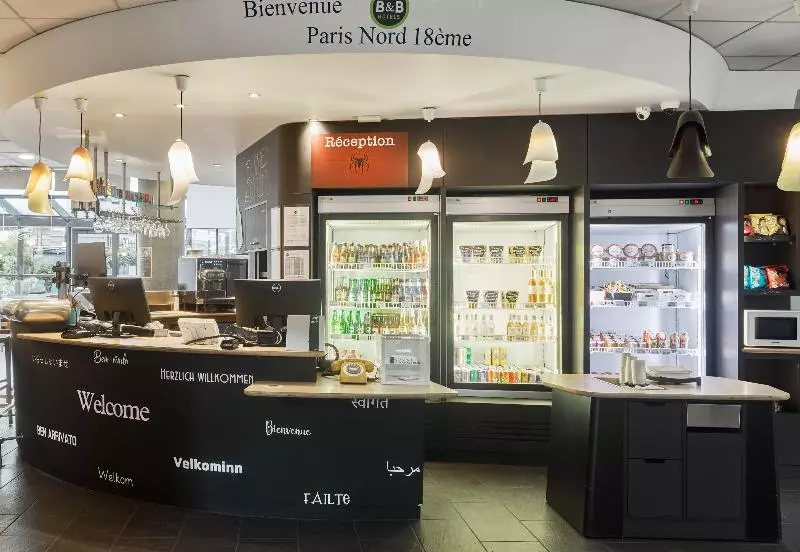 ホテル B&B Home Paris Nord 18ème