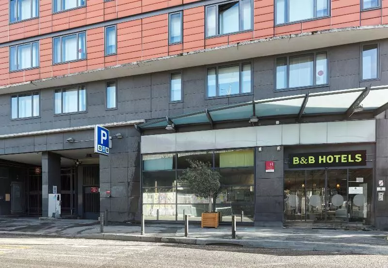ホテル B&B Home Paris Nord 18ème