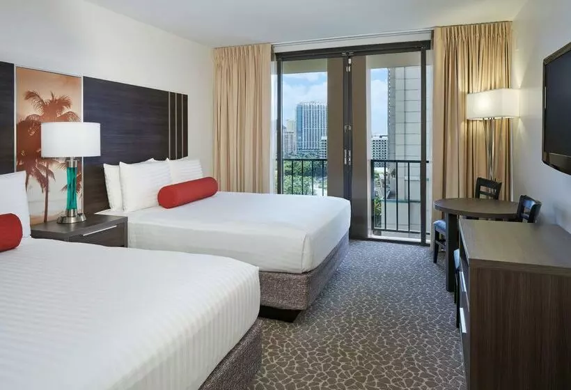 هتل Aqua Palms Waikiki