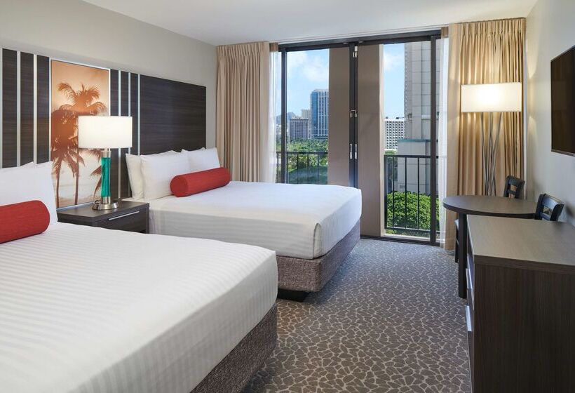 בית מלון כפרי Aqua Palms Waikiki