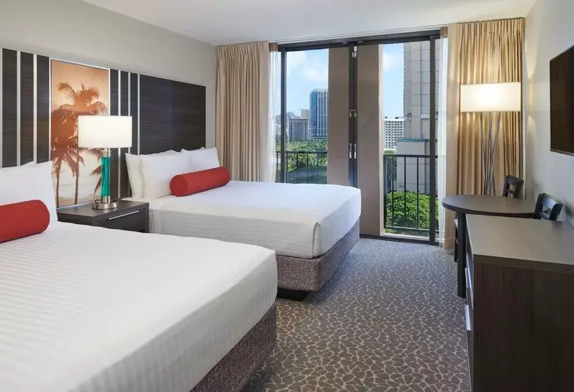 هتل Aqua Palms Waikiki