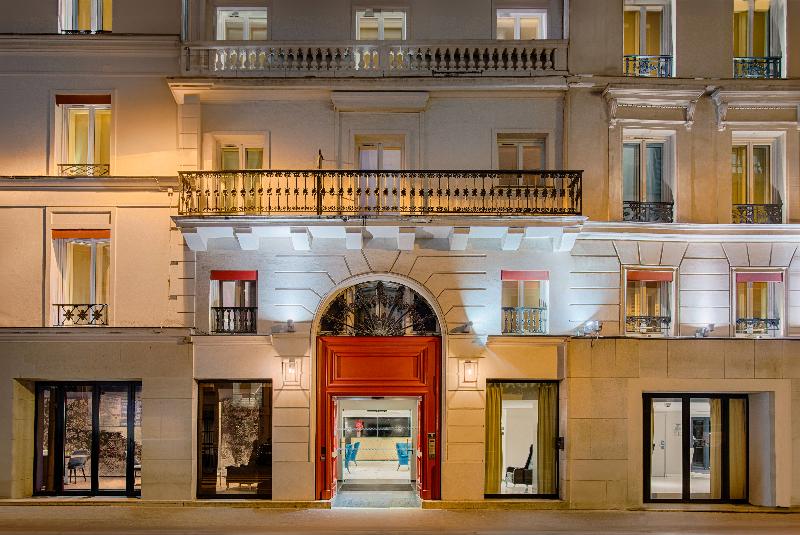 ホテル Nh Paris Champs Elysées