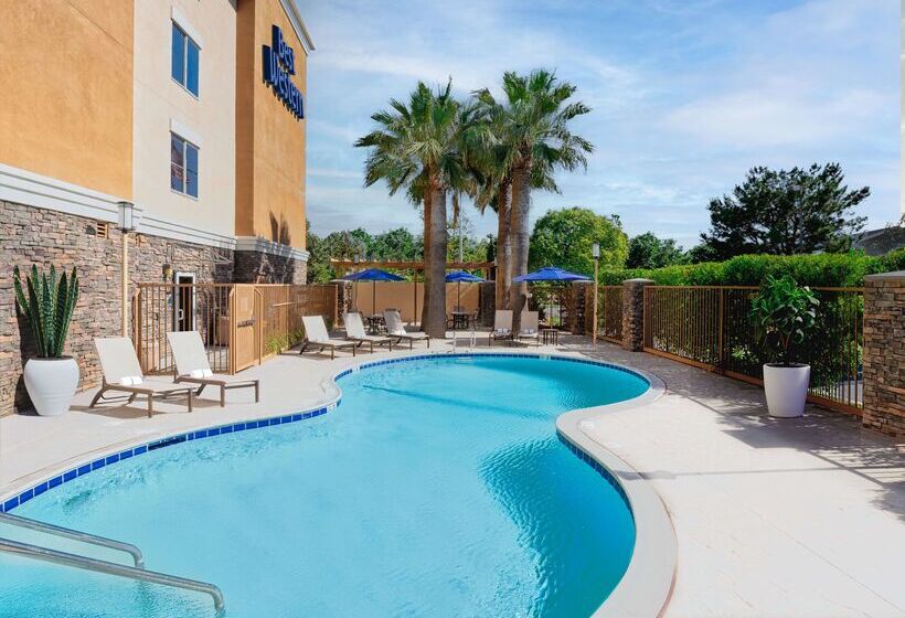 فندق Best Western Ontario Mills Mall