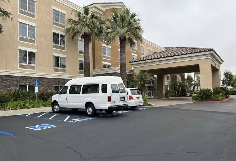 Отель Best Western Ontario Mills Mall