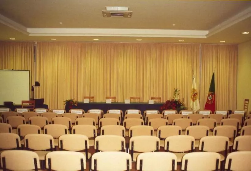 Отель Cabecinho