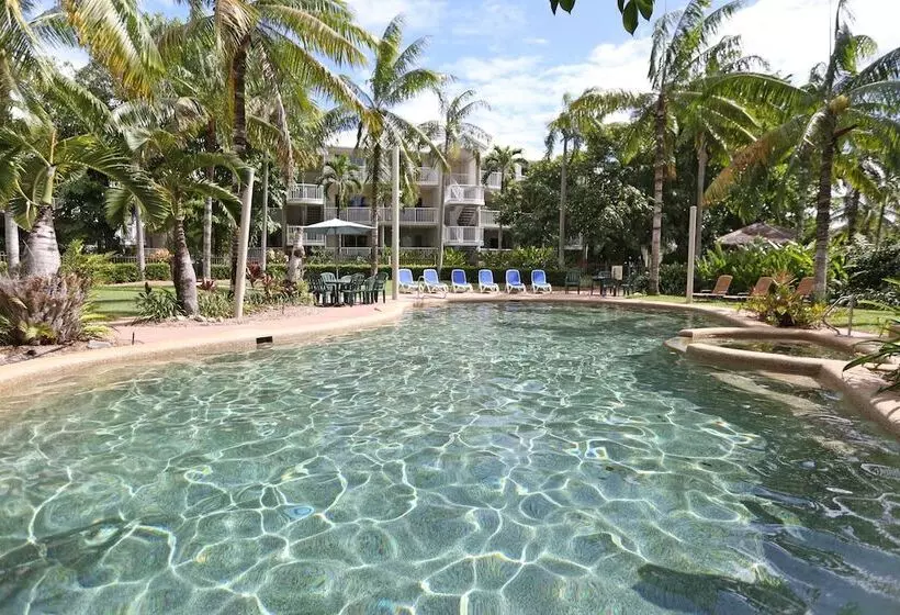 ホテル Cairns Beach Resort
