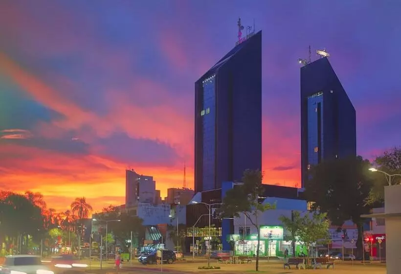 Central Park Hotel By Bourbon