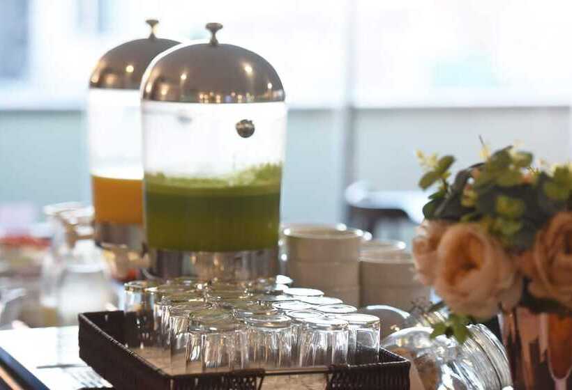 Central Park Hotel By Bourbon