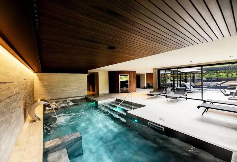 ホテル Chateau De Germigney