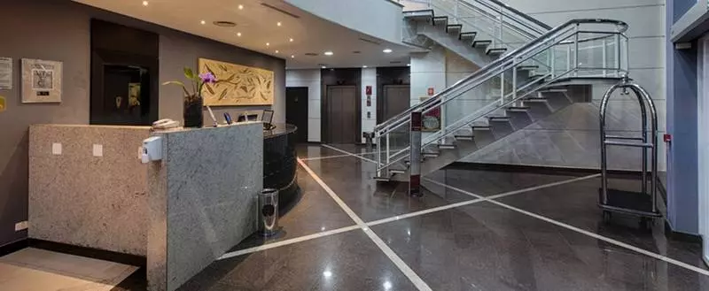 هتل Comfort Suites Londrina