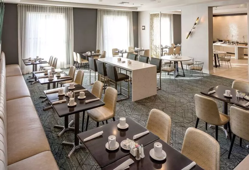 ホテル Doubletree By Hilton Boston Logan Airport Chelsea