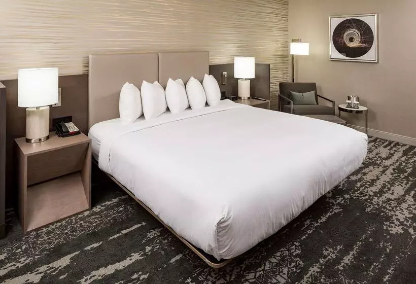 ホテル Doubletree By Hilton Boston Logan Airport Chelsea