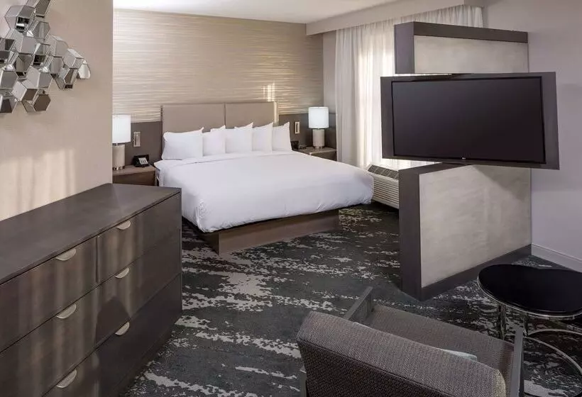 ホテル Doubletree By Hilton Boston Logan Airport Chelsea