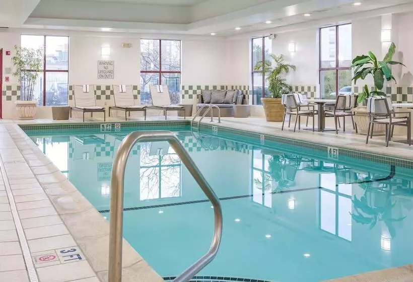 ホテル Doubletree By Hilton Boston Logan Airport Chelsea