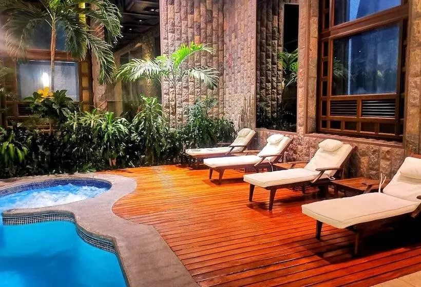 هتل Exe Alameda Reforma