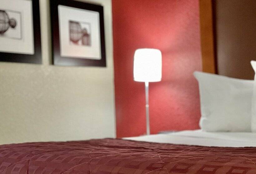 فندق Fairbridge Inn & Suites Fort Wayne