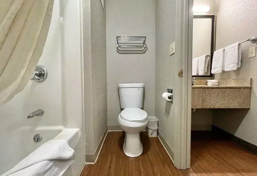 호텔 Fairbridge Inn & Suites Fort Wayne