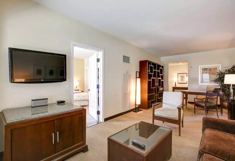 酒店 Fantasy Springs Resort Casino