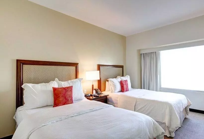 酒店 Fantasy Springs Resort Casino