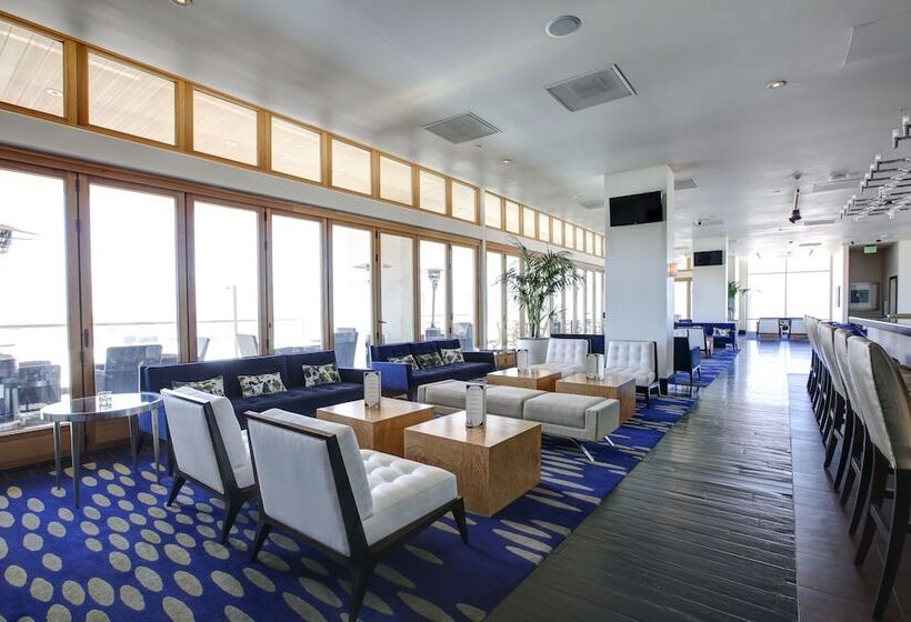 בית מלון כפרי Fantasy Springs Resort Casino