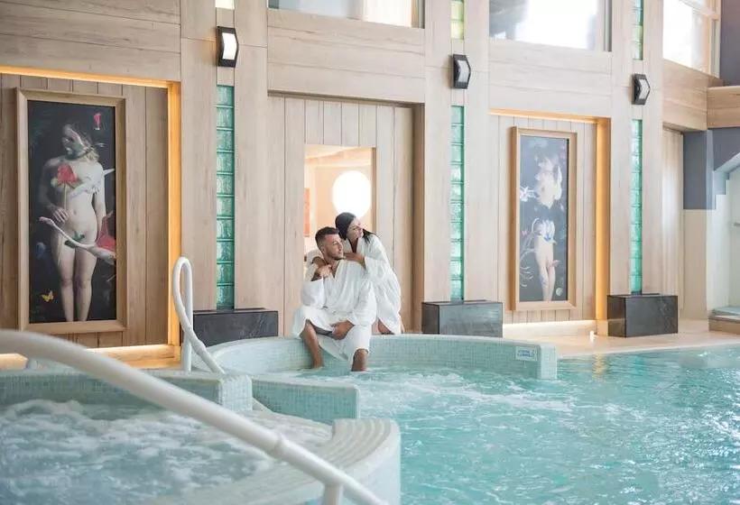 Hotel Grand Hôtel Les Flamants Roses Thalasso & Spa