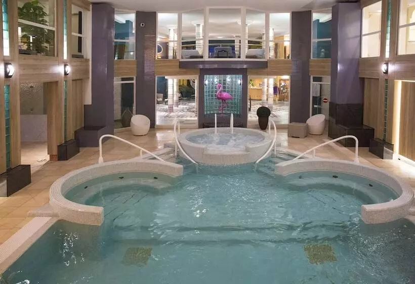 Hotel Grand Hôtel Les Flamants Roses Thalasso & Spa