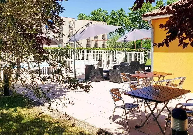 فندق Ibis Manosque Cadarache