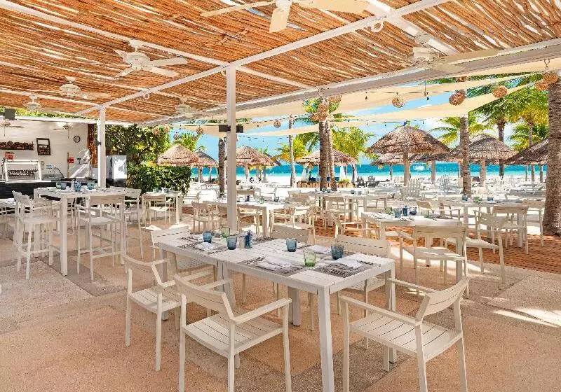 ホテル Intercontinental Presidente Cancun Resort