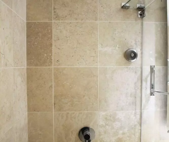 Sol De Oro Hotel & Suites