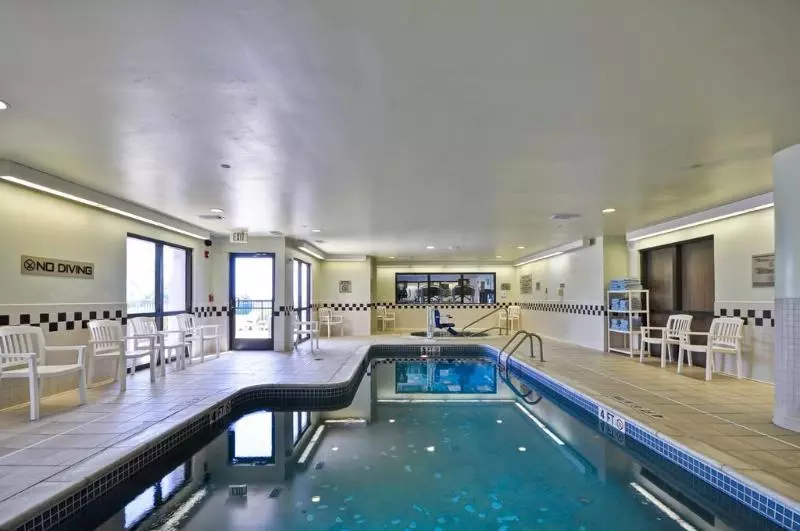 בית מלון כפרי Springhill Suites Austin Round Rock