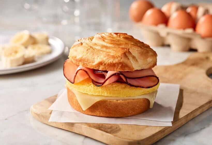 هتل Springhill Suites Boston Peabody