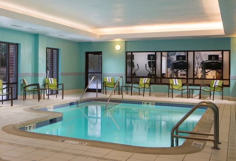 בית מלון כפרי Springhill Suites Chicago Lincolnshire