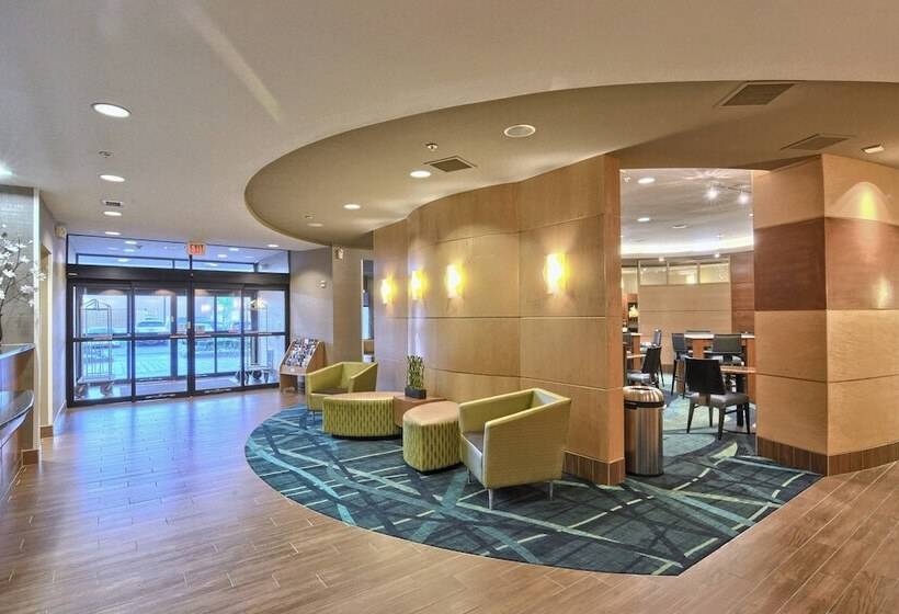 בית מלון כפרי Springhill Suites Detroit Southfield